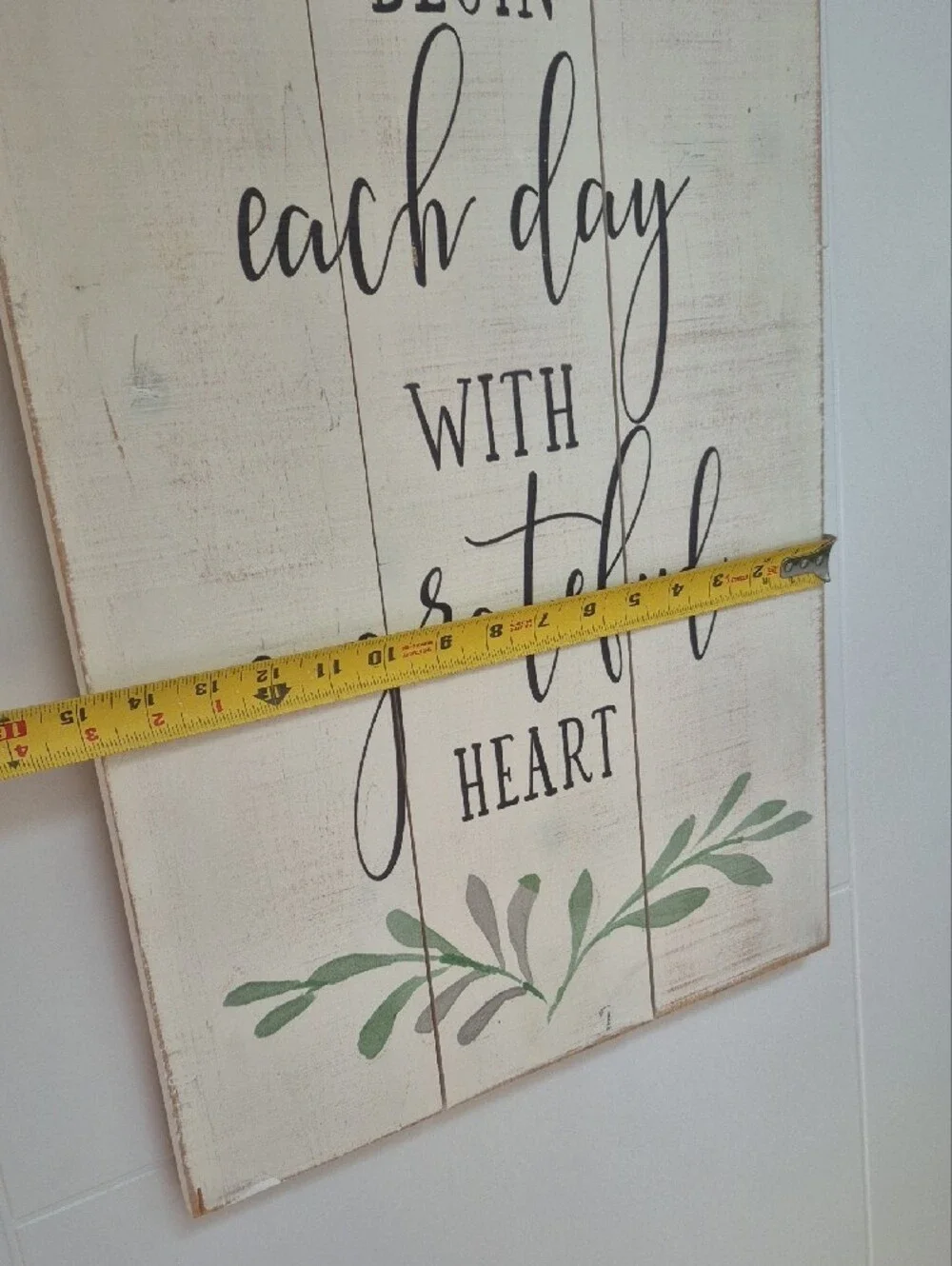 'Begin Each Day With a Grateful Heart' Wall Sign Art Saying cottage shabby